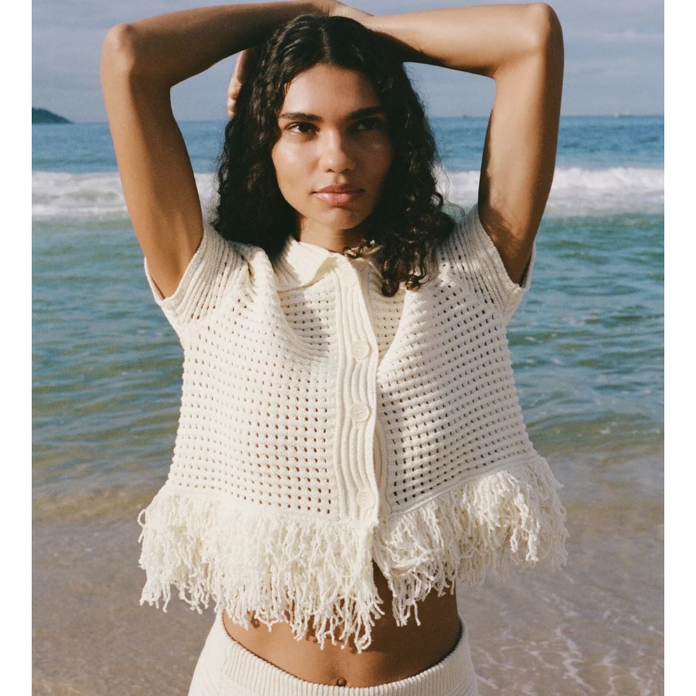 Zara CHECKERED KNIT JACKET WITH FRINGE